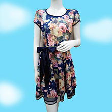 艾森絲服飾 中老年服裝精品精致雜志